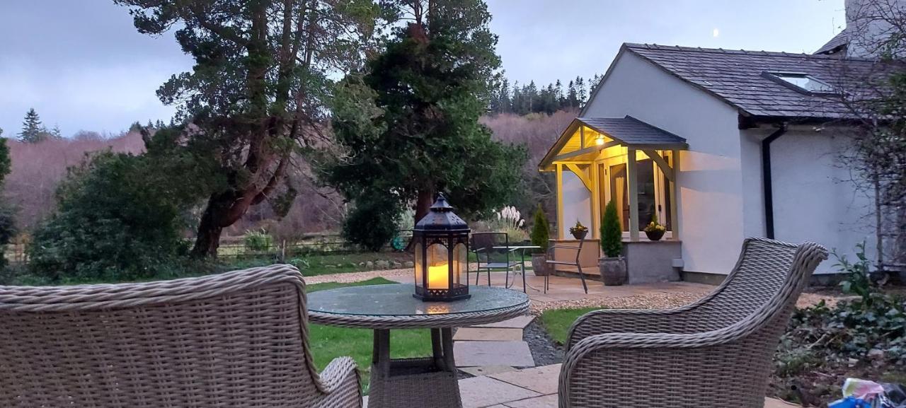 Glyn Isa Country House B&B And Self Catering Apartments Conwy Bagian luar foto