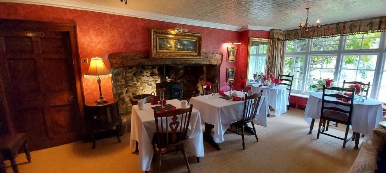 Glyn Isa Country House B&B And Self Catering Apartments Conwy Bagian luar foto