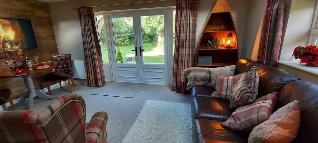 Glyn Isa Country House B&B And Self Catering Apartments Conwy Bagian luar foto