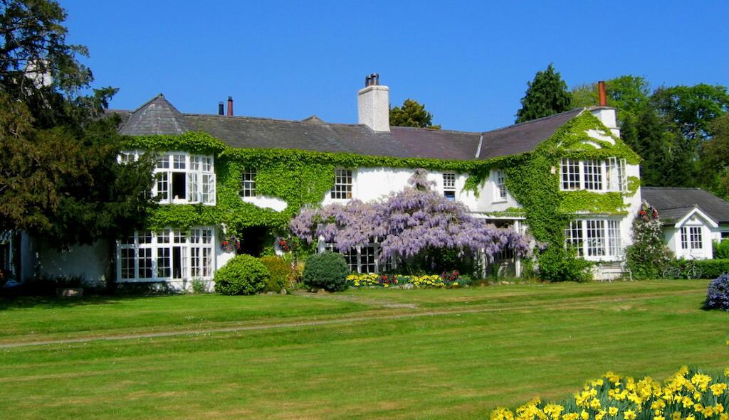 Glyn Isa Country House B&B And Self Catering Apartments Conwy Bagian luar foto