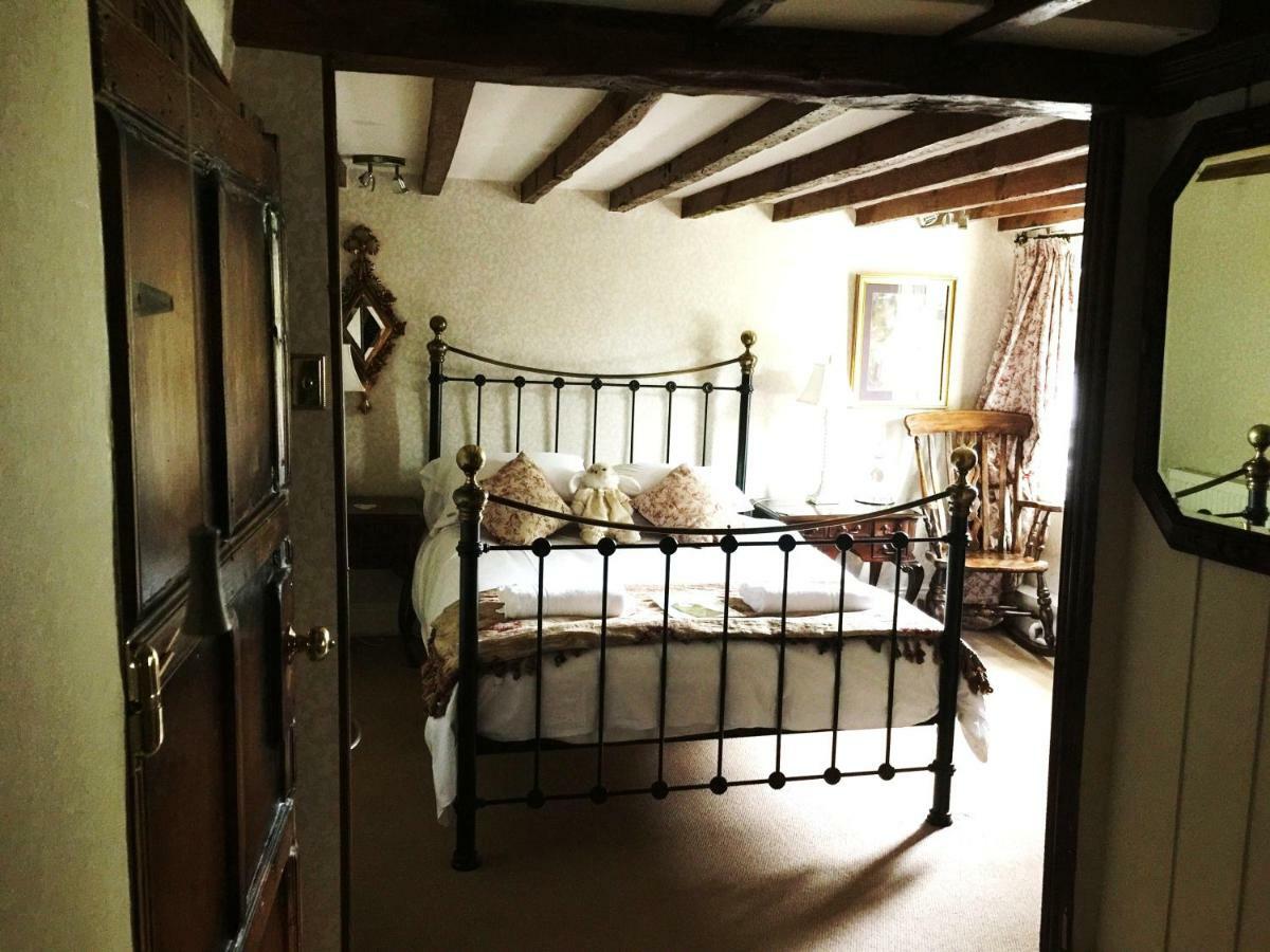 Glyn Isa Country House B&B And Self Catering Apartments Conwy Bagian luar foto