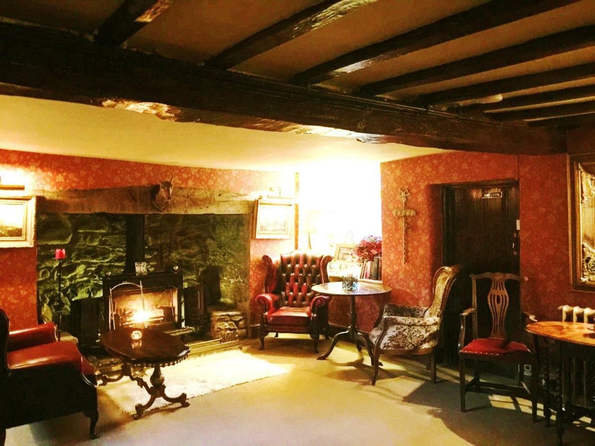 Glyn Isa Country House B&B And Self Catering Apartments Conwy Bagian luar foto